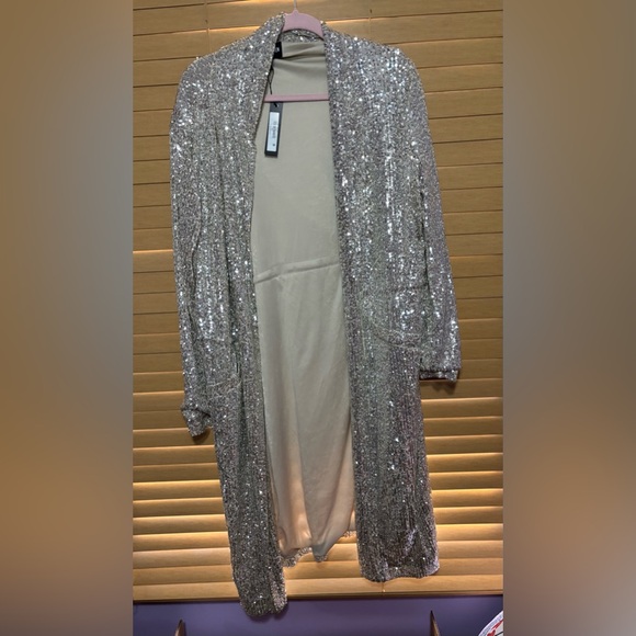 Steve Madden Show Stopper Duster -Silver -Large NWT